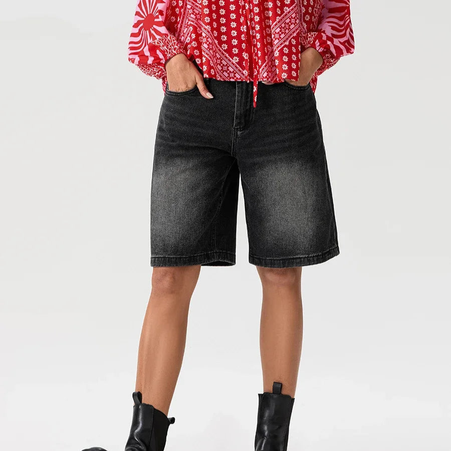 Geneva High Rise Carpenter Shorts