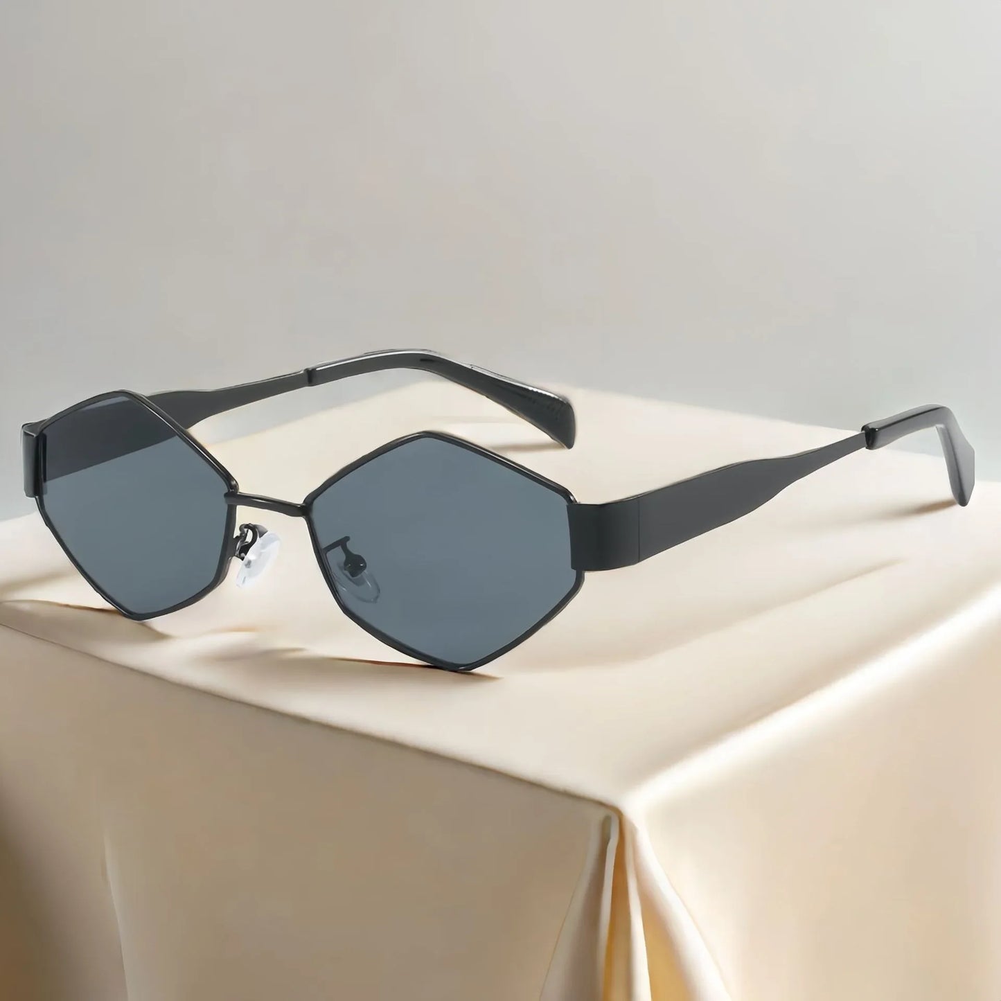 Tayla Geometric Sunnies