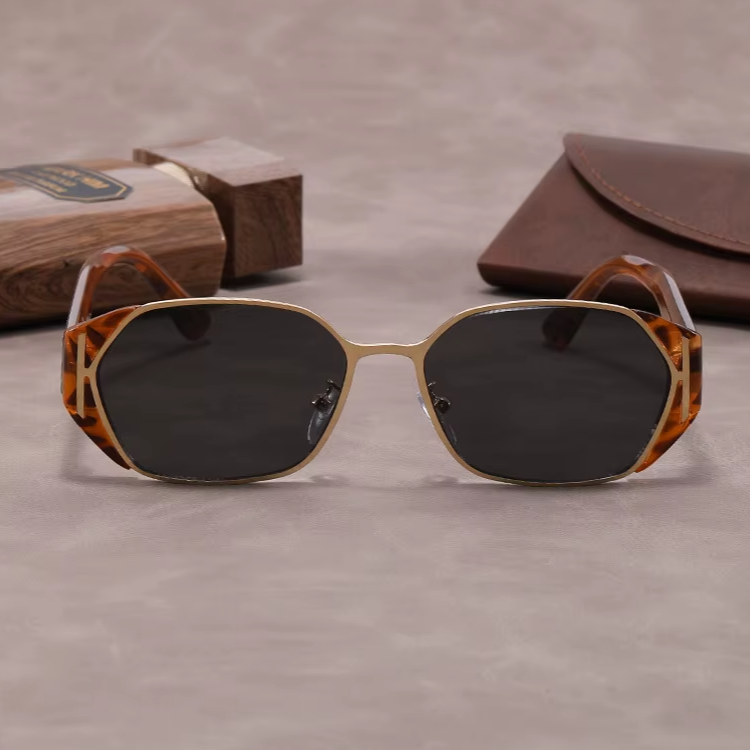 Merlot Geometric Shades