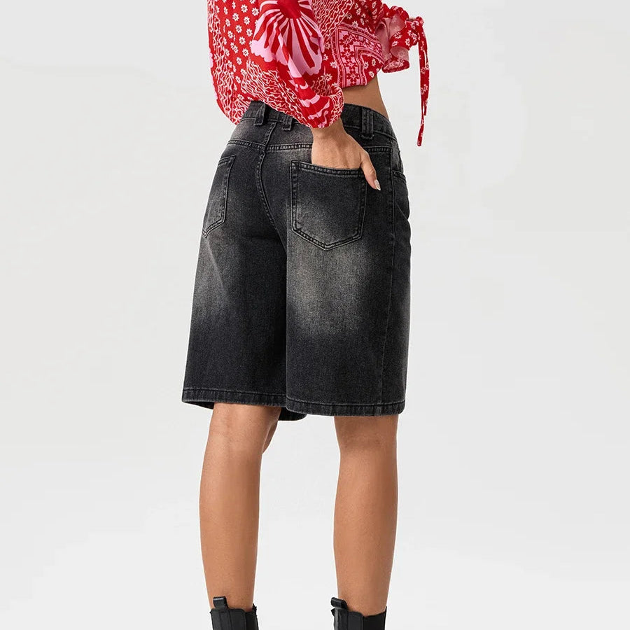 Geneva High Rise Carpenter Shorts