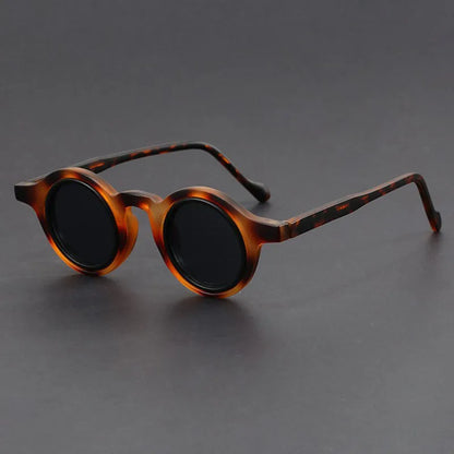 Obscura Round Shades