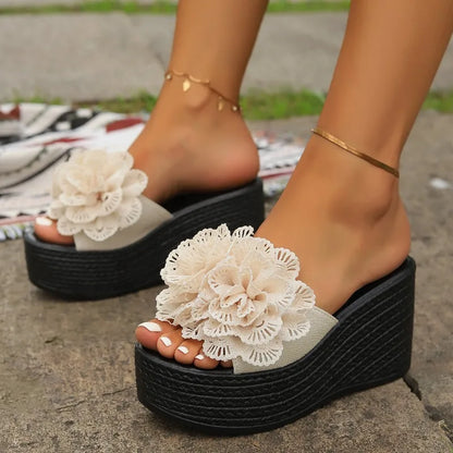 Blossom Platform Wedge
