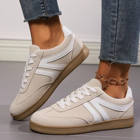 Moscow Low Top Sneaker