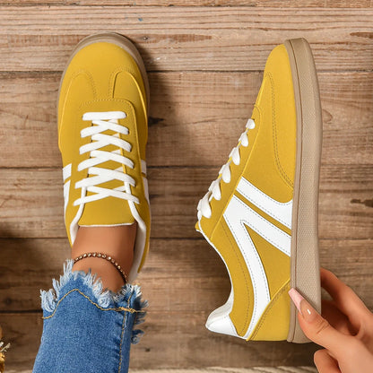 Moscow Low Top Sneaker