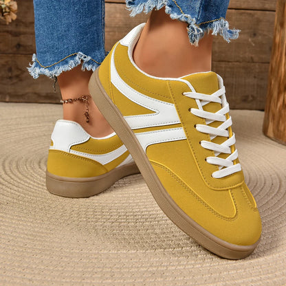 Moscow Low Top Sneaker