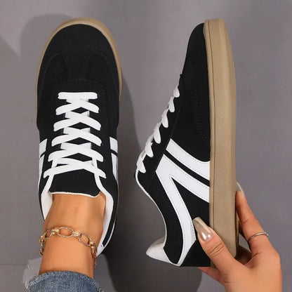 Moscow Low Top Sneaker